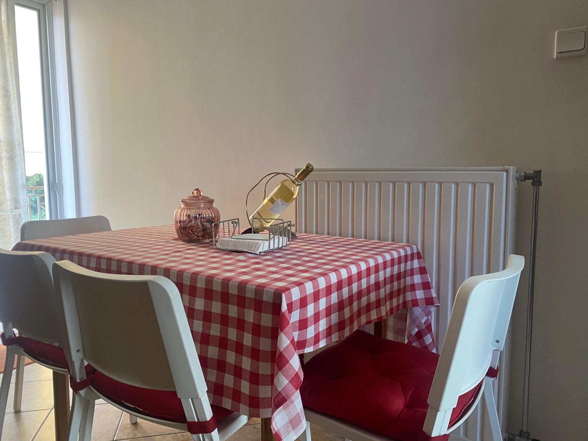 Cozy & Quiet City Apartment Tríkala Екстериор снимка