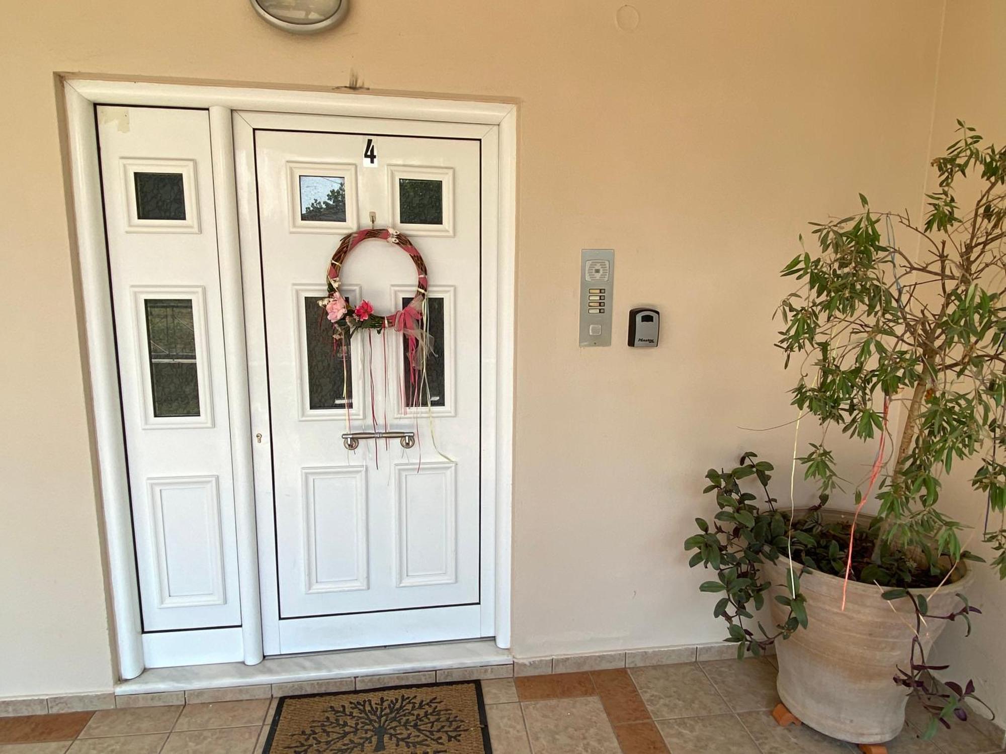 Cozy & Quiet City Apartment Tríkala Екстериор снимка