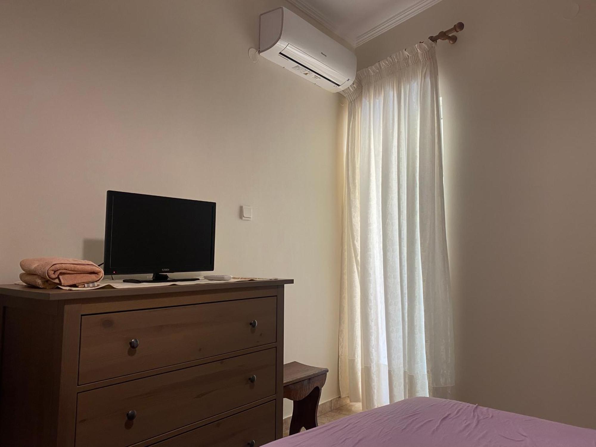 Cozy & Quiet City Apartment Tríkala Екстериор снимка