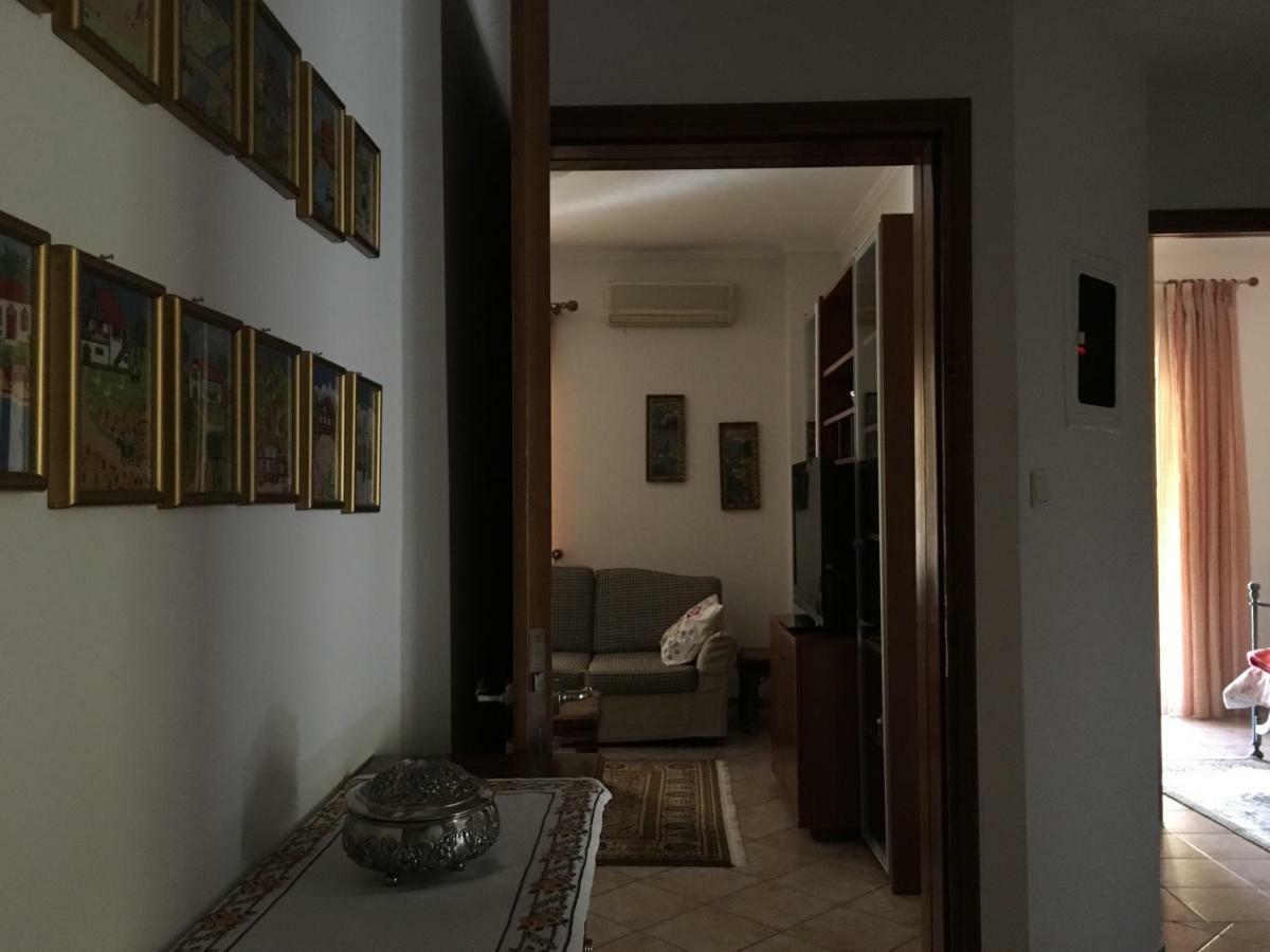 Cozy & Quiet City Apartment Tríkala Екстериор снимка
