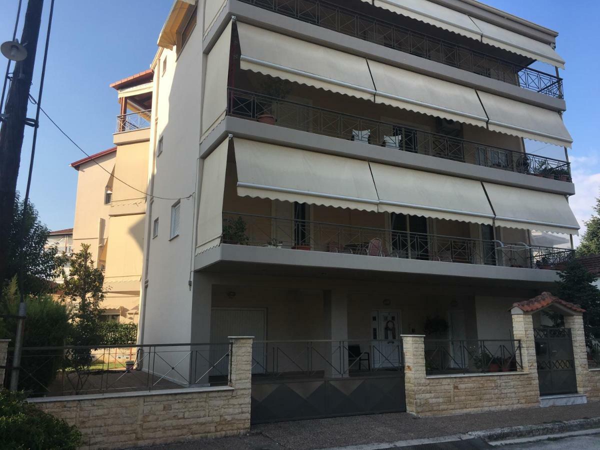 Cozy & Quiet City Apartment Tríkala Екстериор снимка